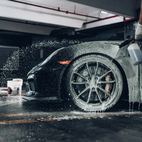 4 Reasons Why You Should Always Opt for a Full-Service Car Wash